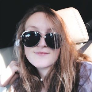 Meet your Posher, Kaitlyn